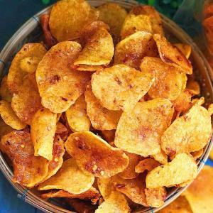 Snack Khoai Tây Chiên Trứng Muối Thơm Ngon Lạ Miệng